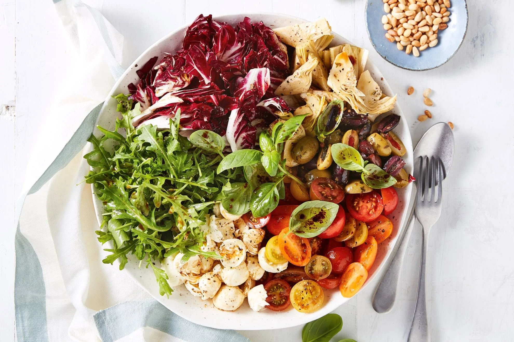 了解不同类型的意大利特色蔬菜沙拉