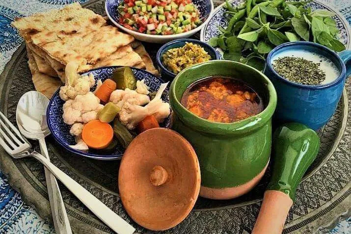 Como preparar uma deliciosa sopa/ensopado Tabrizi Majlesi