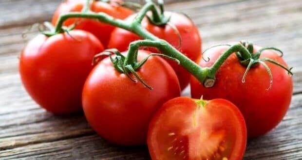 درمان پوست آسیب دیده با مصرف گوجه فرنگی