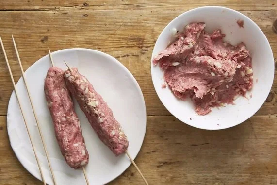 مرحله پنجم طرز تهیه آدانا کباب