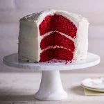 طرز تهیه کیک قرمز مخملی با پنیر خامه ای مخصوص