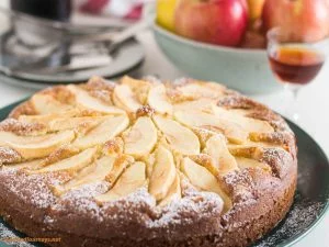 How to make apple cake