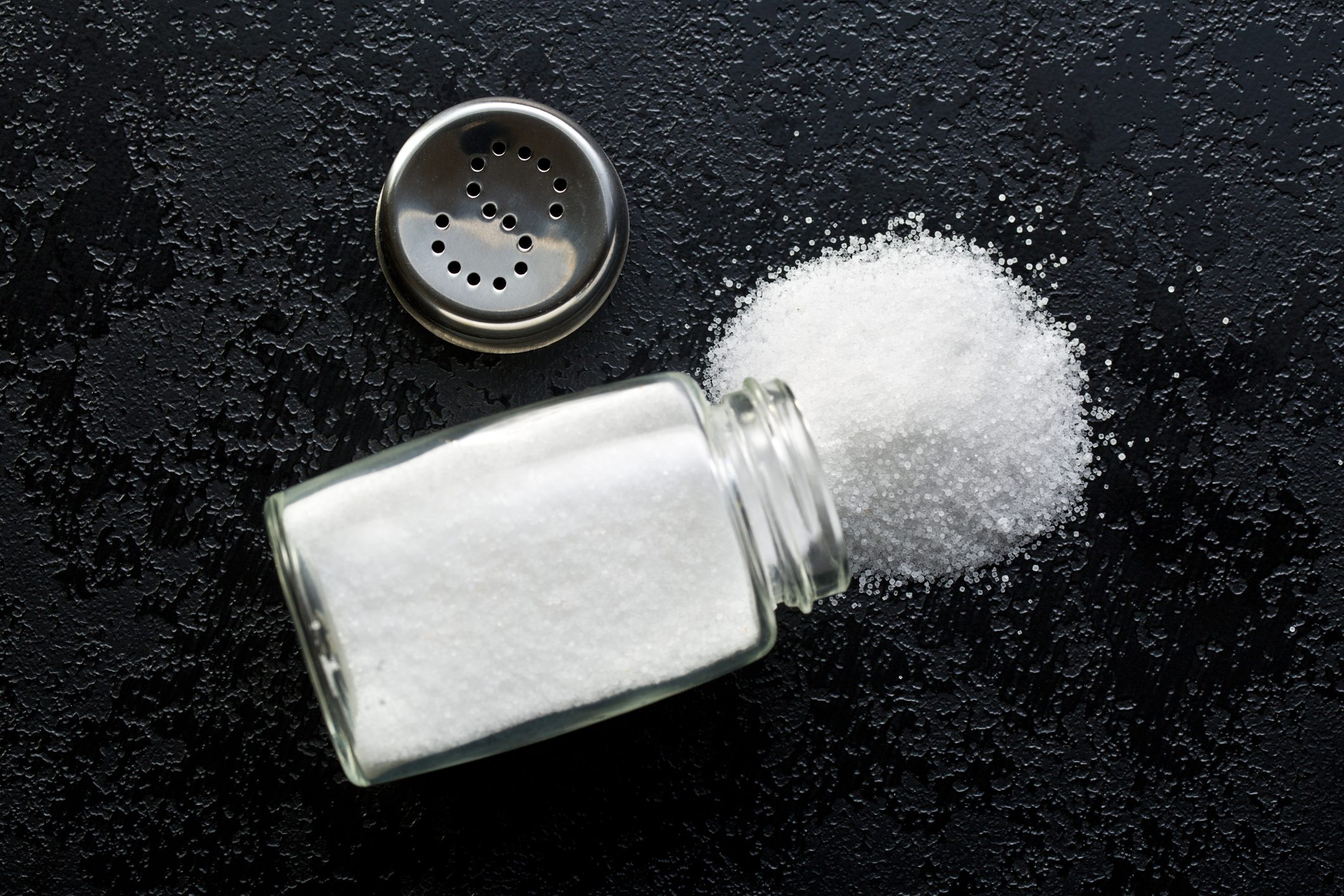 نقش نمک در آشپزی