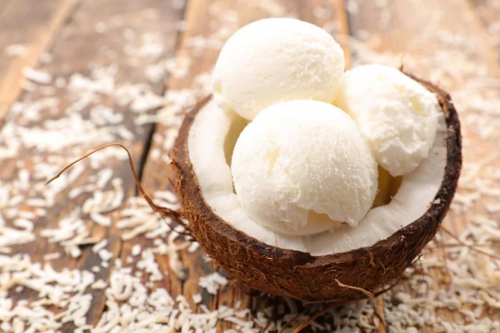 Cómo hacer helado casero de coco para 8 personas