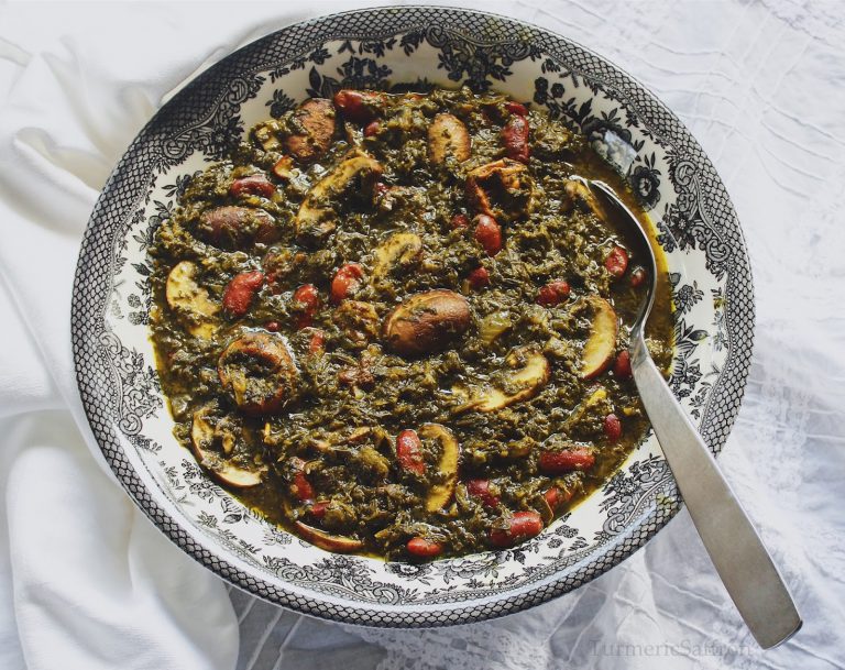 طرز تهیه خورش ترش سماق مازندرانی برای 4 نفر
