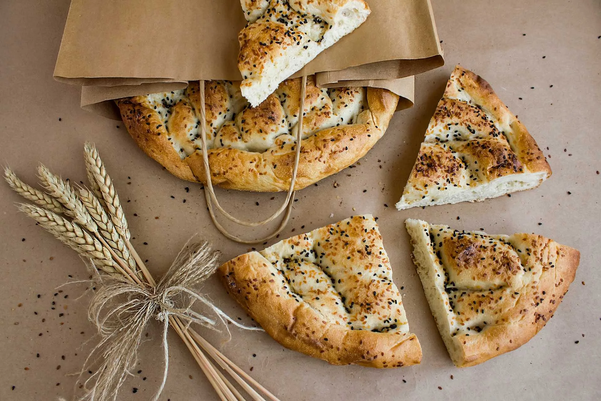 Come preparare il pane pita turco in casa