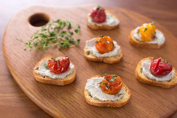 Cómo hacer canapés de queso (Tutorial de comida para picar)