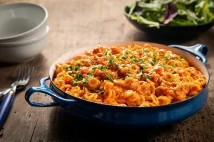 طرز تهیه پاستا ای سیسی ایتالیایی برای 4 نفر 7 ای سیسی2
