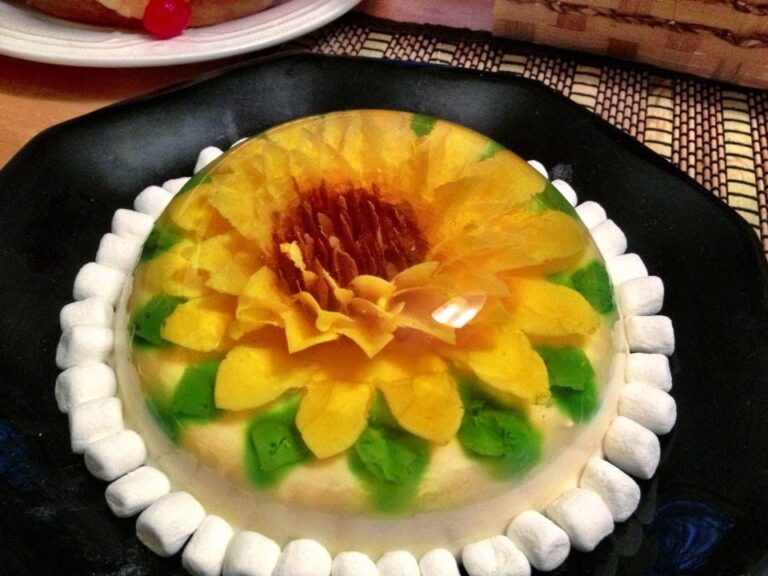 طرز تهیه ژله آفتابگردان مجلسی برای 7 نفر