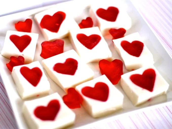 Cómo preparar gelatina de corazón Majlesi