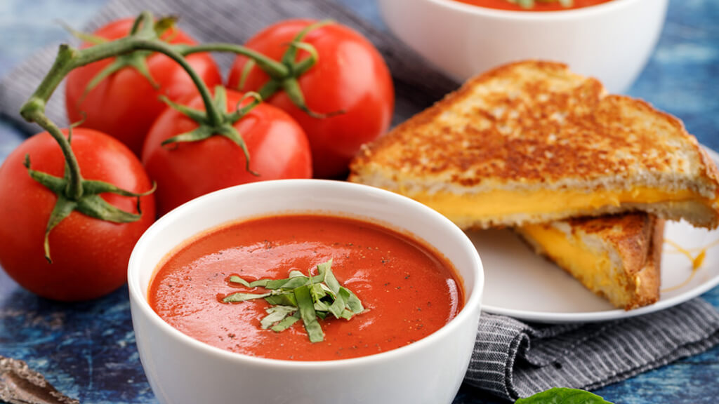 طرز تهیه سوپ گوجه فرنگی ایتالیایی برای 6 نفر