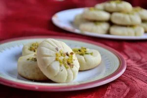 طرز تهیه نان برنجی کرمانشاهی خانگی برای 7 نفر 13 نان برنجی4