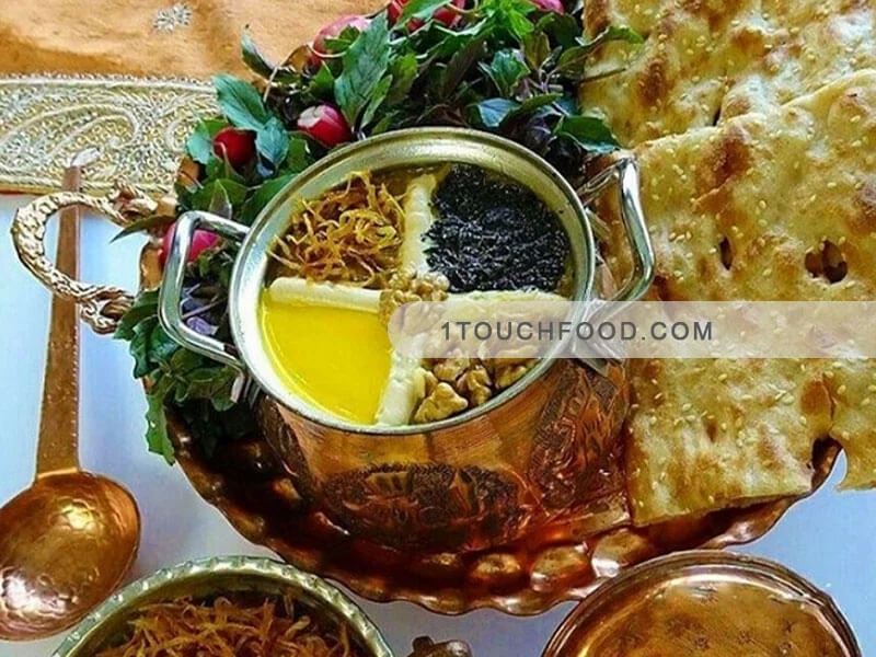 طرز تهیه یخمه ترش اصفهان مجلسی برای 4 نفر 9 طرز تهیه یخمه ترش عالی