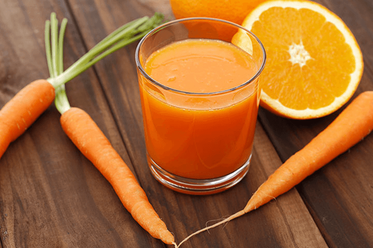 هویج و مرکبات و تقویت سیستم ایمنی با نوشیدنی 
