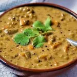 Como preparar sopa Parpula do Curdistão para 7 pessoas 8 Sopa Perpuleh ou sopa de lentilha do Curdistão