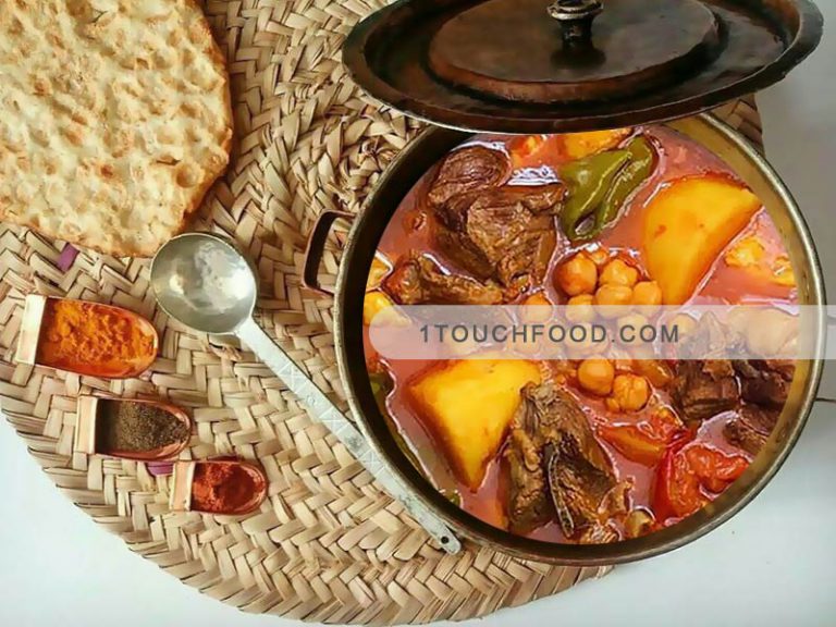 طرز تهیه آبگوشت فلفل همدان