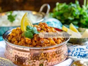 طرز تهیه قیمه نخود یزدی برای 6 نفر 4 تهیه قیمه نخود یزدی 3