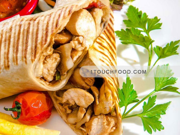 طرز تهیه لقمه های مرغ با نان تورتیلا خوشمزه
