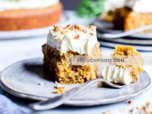 How to make a festive carrot cake