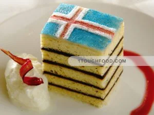 How to make Icelandic Christmas cake for a party