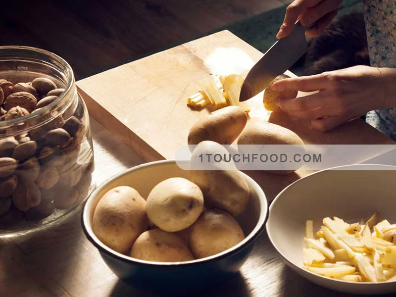 Una mejor digestión es uno de los beneficios de las patatas.