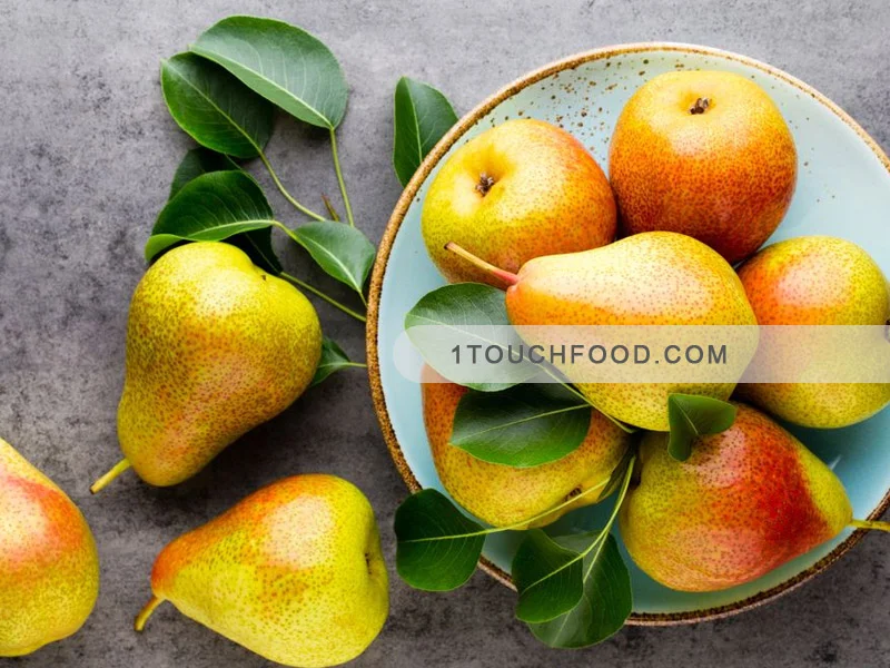 طرز تهیه کیک ادویه ای گلابی شکلاتی 16 تکه ای 1 گلابی در طرز تهیه کیک ادویه ای گلابی شکلاتی