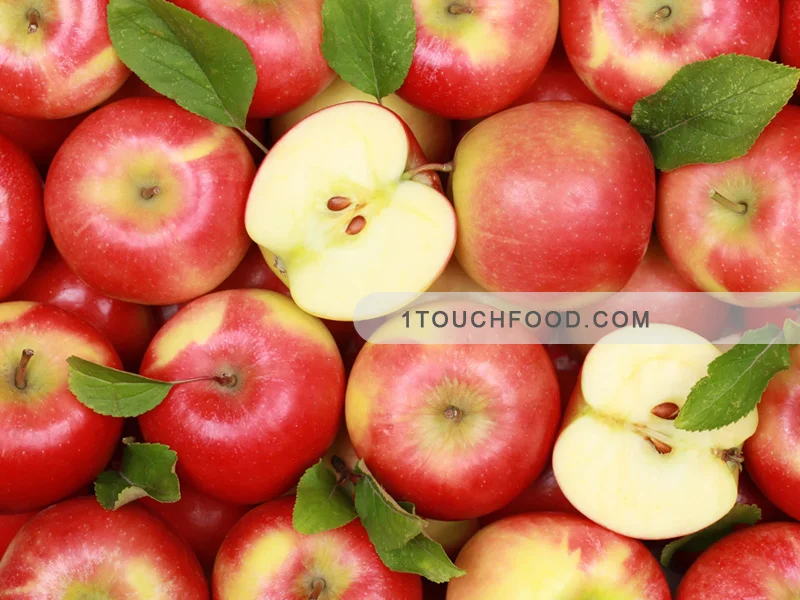 Manzanas en la receta de pastel de manzana fresco 