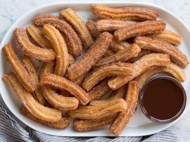 طرز تهیه شیرینی چوروس مخصوص