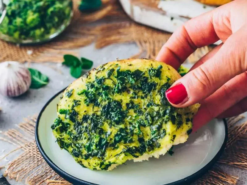 طرز تهیه نان سیر با کره گیاهی 16 تکه ای 2 مواد اولیه برای طرز تهیه نان سیر با کره گیاهی