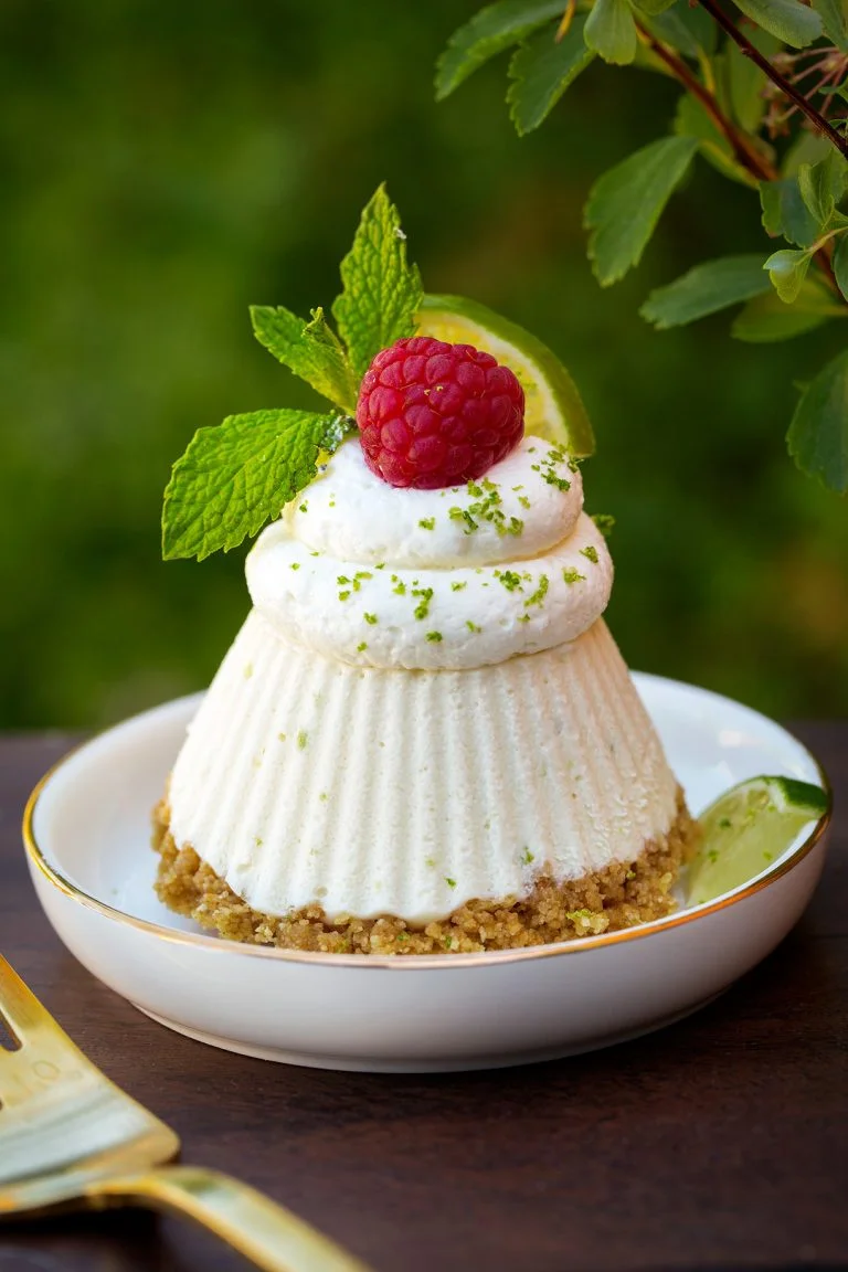 طرز تهیه پای لیمو یخی 12 عدد 4 ارزش غذایی پای لیمو یخی