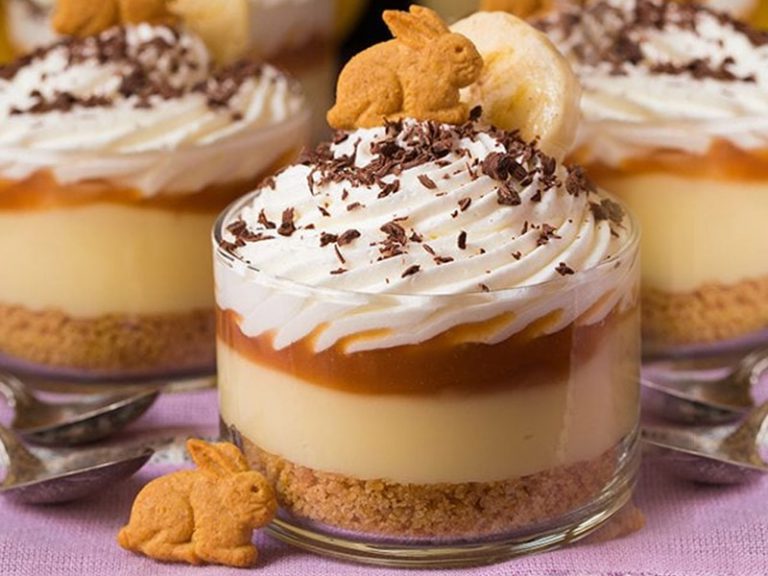 طرز تهیه کاپ موزی با سس کارامل مجلسی