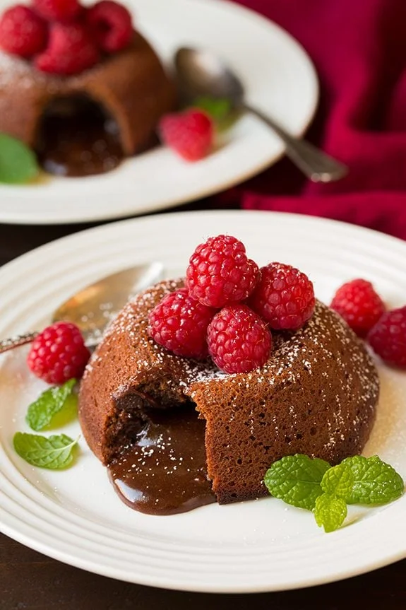 طرز تهیه کیک شکلاتی مذاب خانگی 6 عدد 1 طرز تهیه کیک شکلاتی مذاب خوشمزه