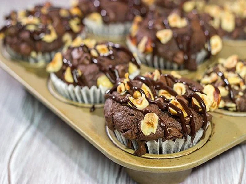 Professional hazelnut and chocolate muffins for diabetics