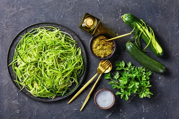 Zucchini and avocado pasta for diabetics 1 person 1 Zucchini and avocado pasta for patients
