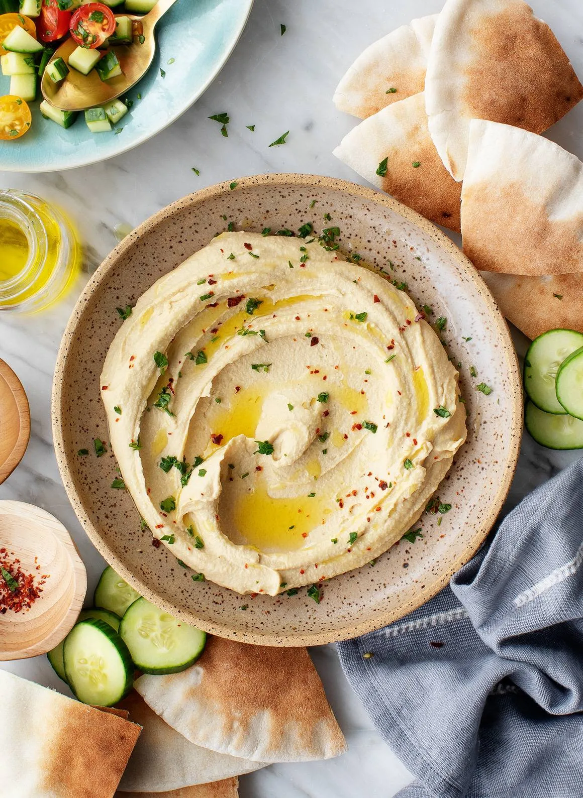 How to make hummus with wholemeal lavash