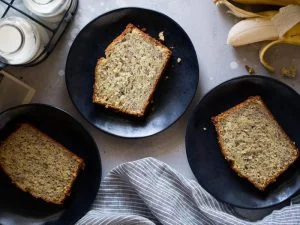 طريقة عمل خبز الموز