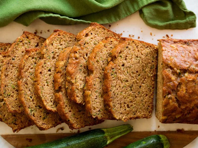 Come preparare un delizioso pane con zucchine e carote