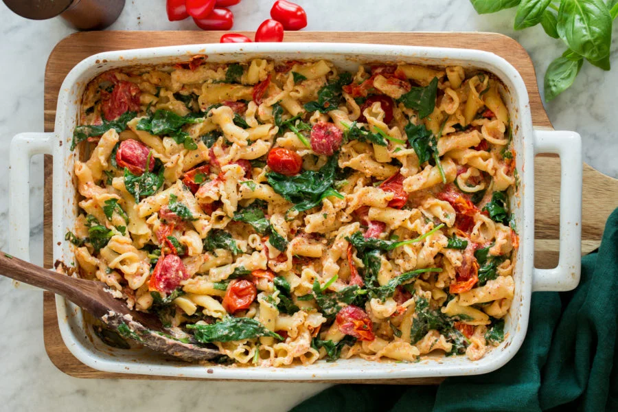 Cómo preparar pasta con queso feta