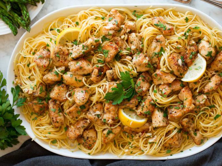 طرز تهیه پاستا مرغ اسکامپی خانگی