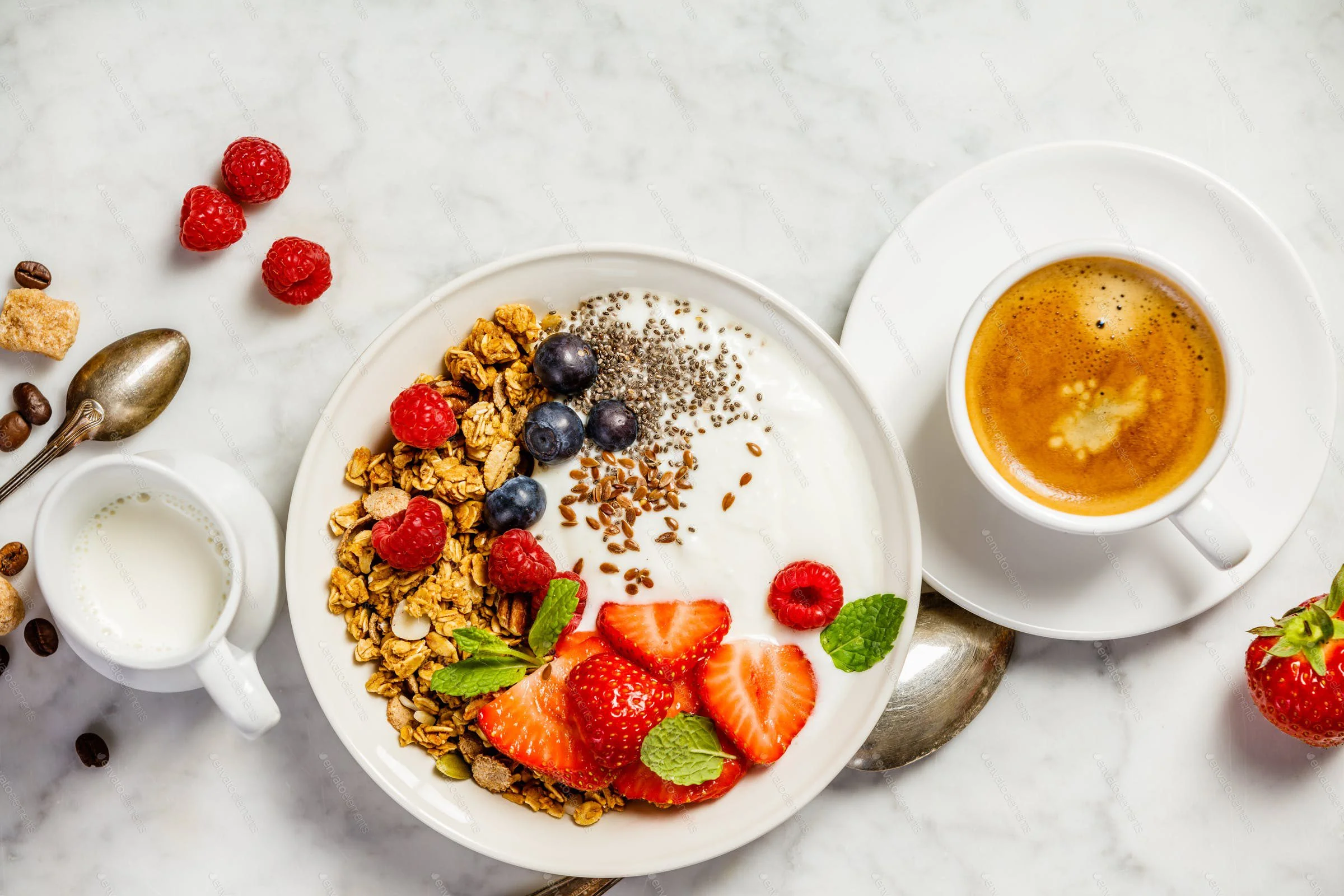 Cómo preparar granola con yogur