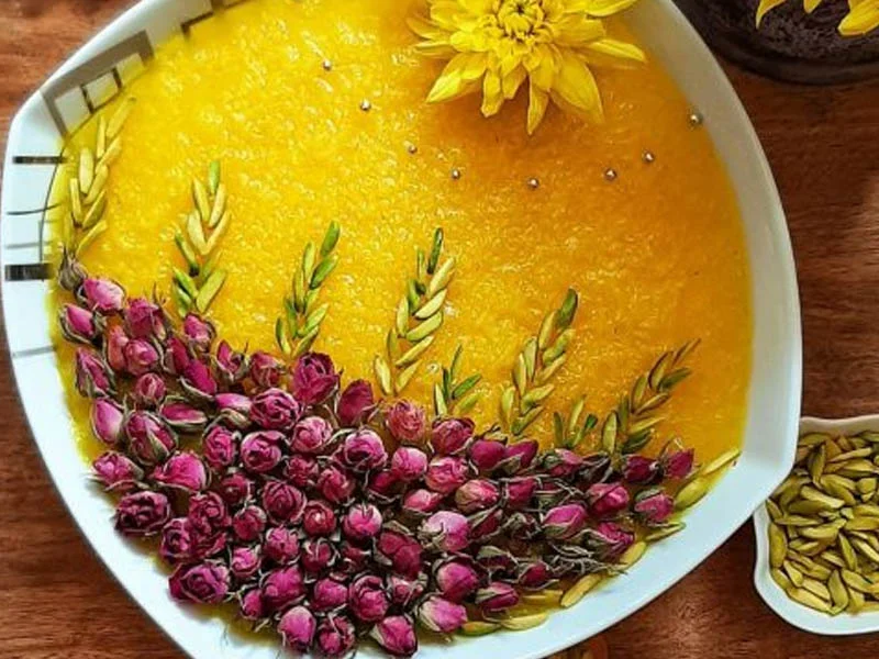 طرز تهیه شله زرد نذری و اصیل خوشمزه 8 نفره 3 خواص در طرز تهیه شله زرد