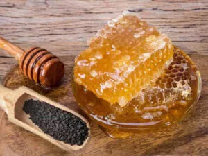 Black seed and honey potion 01