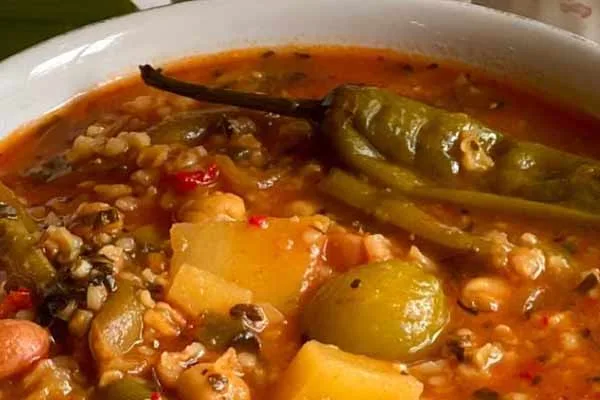 Como preparar sopa de bulgur Urmia para 5 pessoas 1 Yarmashurbasi 01