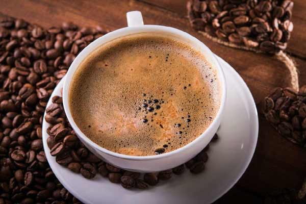 آموزش مراحل تهیه قهوه آمریکانو