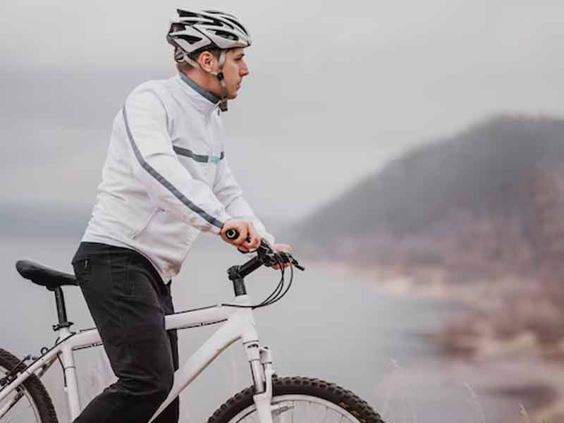 دوچرخه سواری از ورزش ها برای کاهش سریع وزن