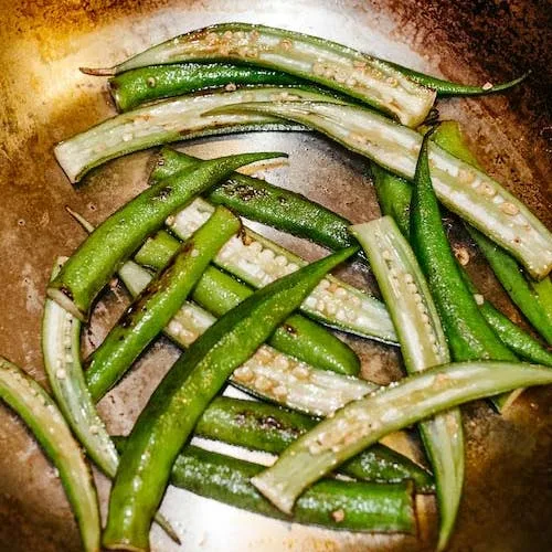 طرق مختلفة لتجميد البامية