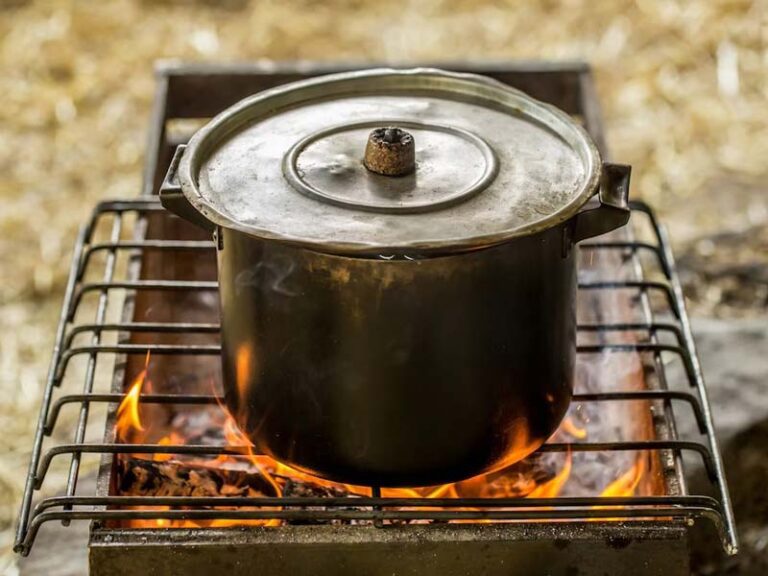 اگر قورمه سبزی سوخت، چیکار کنم ؟