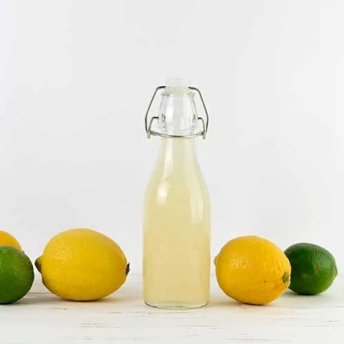Welche Art von Zitronensaft ist natürlich?