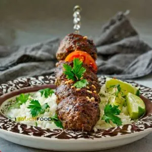 طرز تهیه کباب کوبیده برای کبد چرب: یک رویکرد سالم 3 kobi02