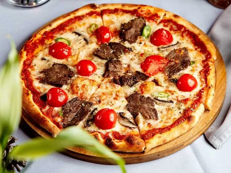 How to make delicious, authentic Majlisi roast beef pizza